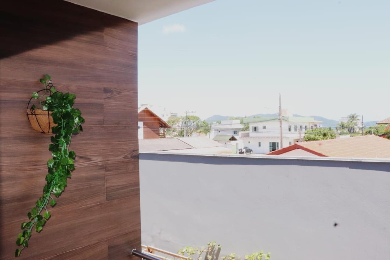 Apartmán Enseada De Zimbros Residencial Bombinhas Exteriér fotografie